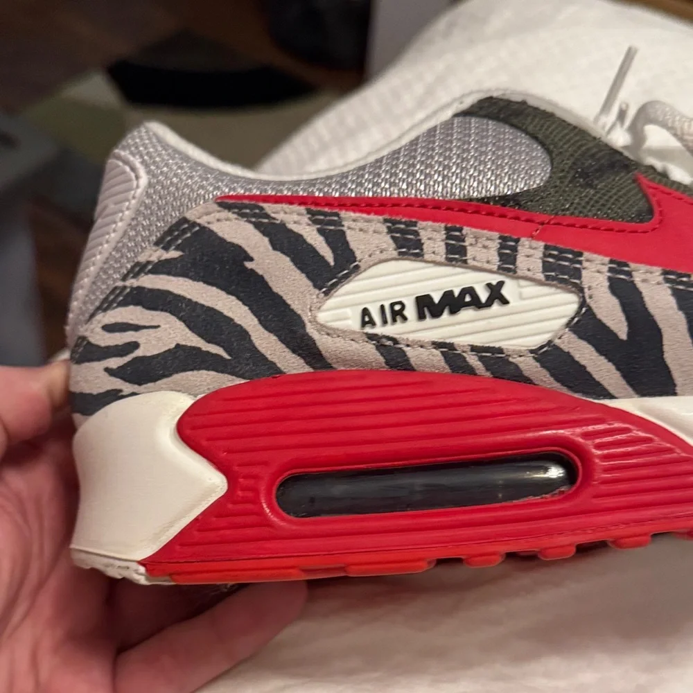 Nike Air Max 90 tunnel walk animal instinct print Red zebra - Picture 10 of 14